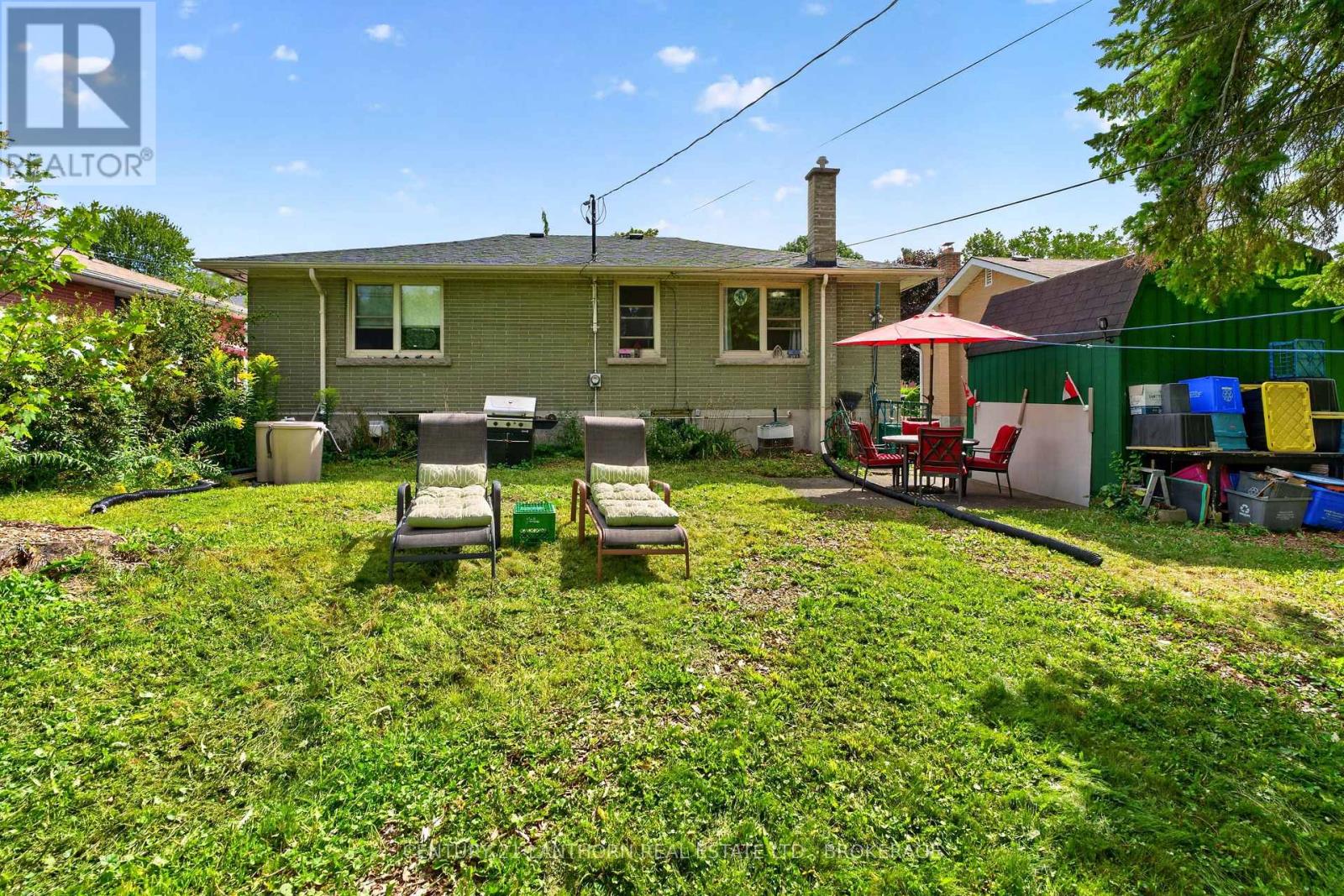 244 YONGE STREET - 18