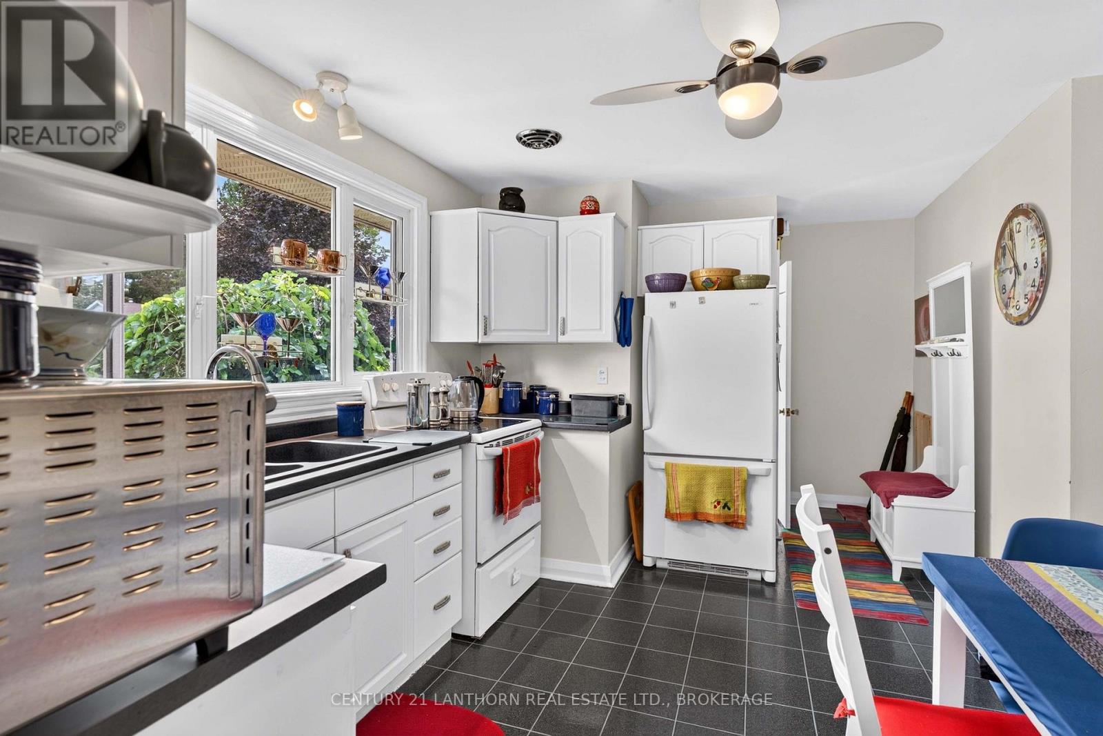 244 YONGE STREET - 21
