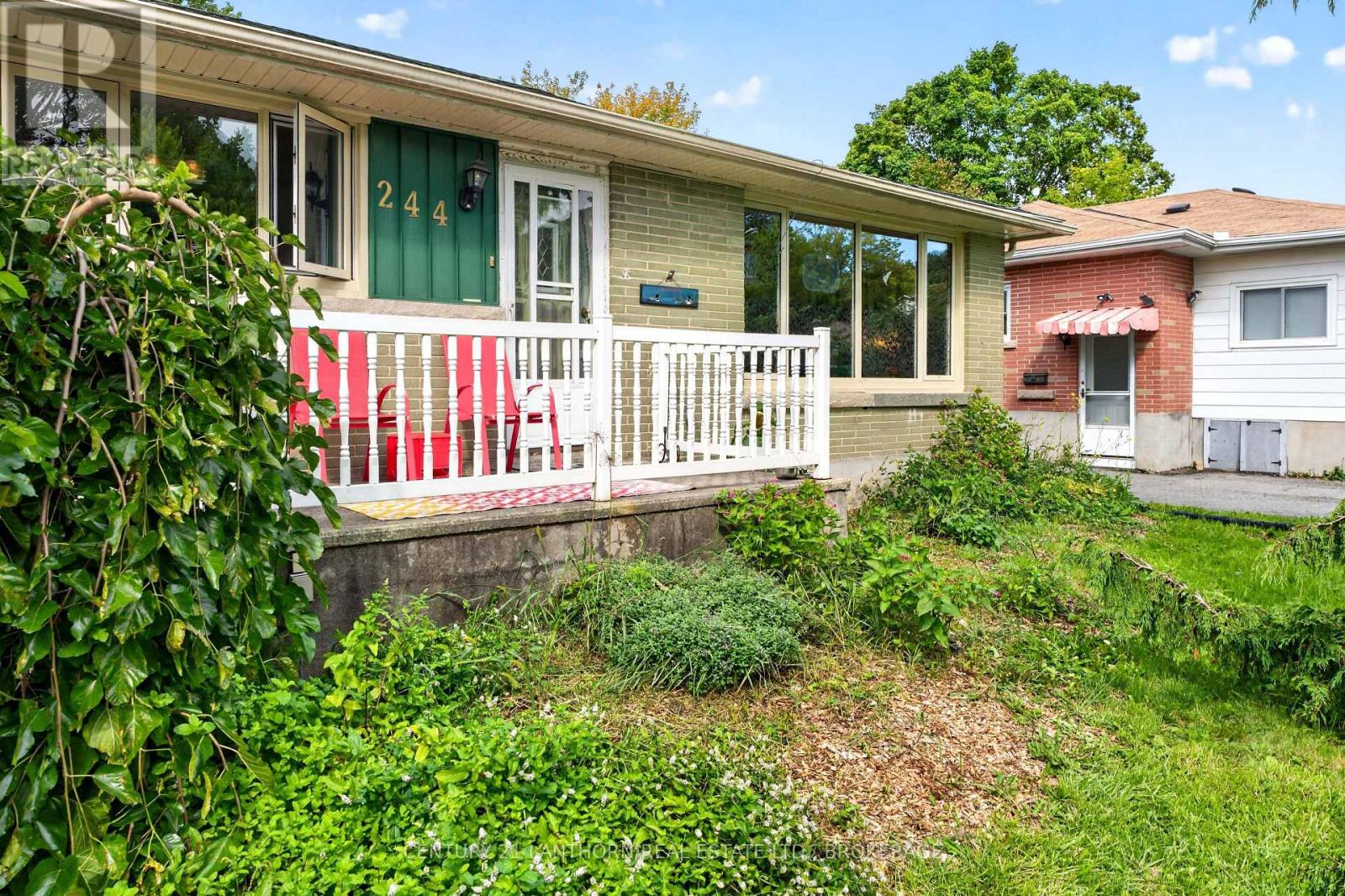 244 YONGE STREET - 13