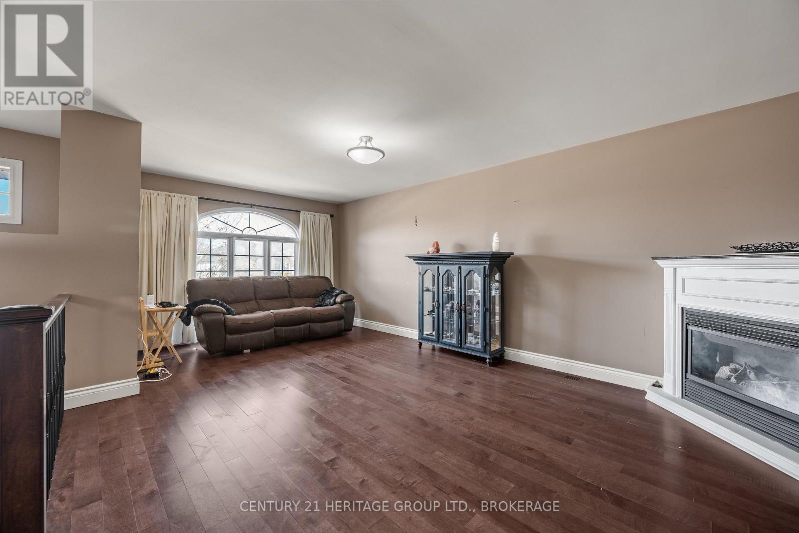 79 SPEERS BOULEVARD - Image 11