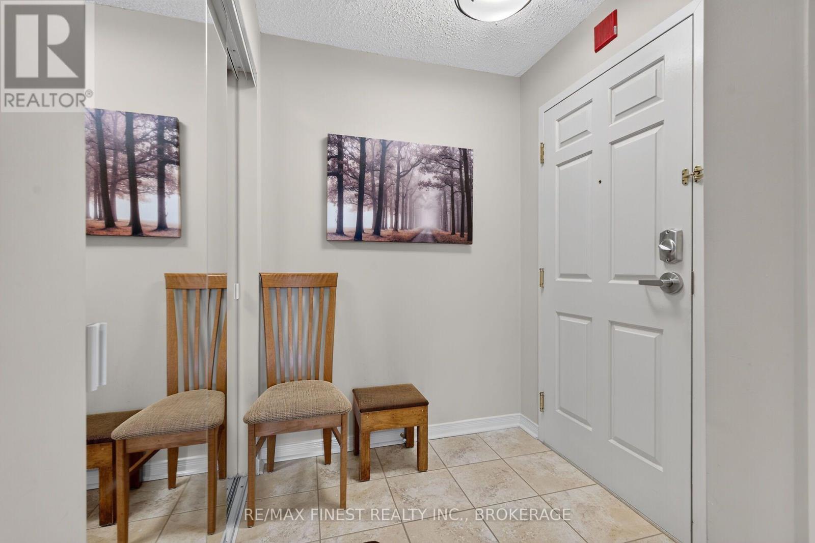 #610 115 Barrett Court, Kingston (Kingston East (Incl CFB Kingston)), Ontario, K7L5H6, Kingston (Kingston East (Incl CFB Kingston)), Ontario — photo 3 of 5