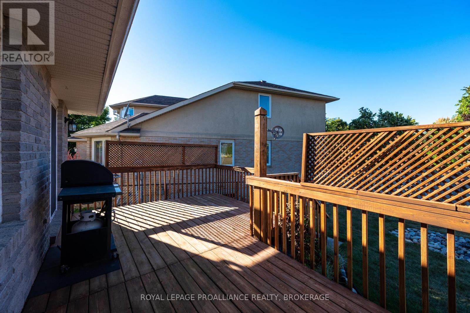 1264 HISTORIC WAY - 39
