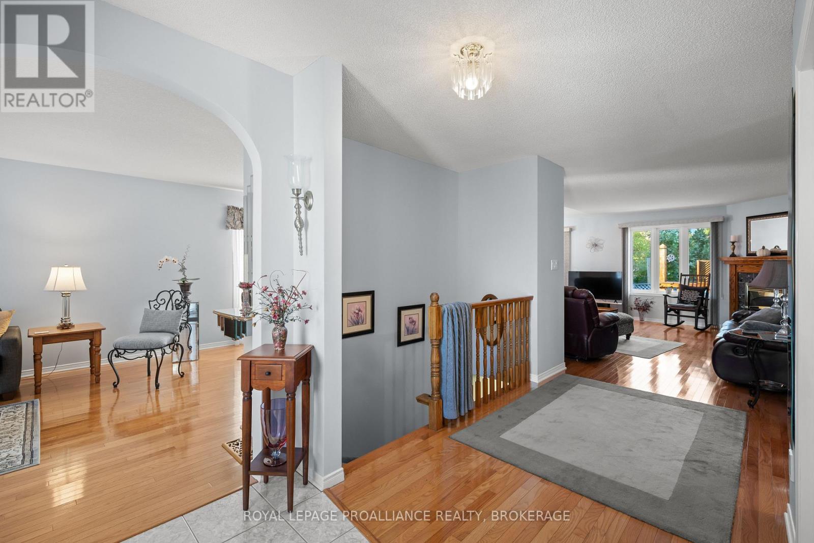 1264 HISTORIC WAY - 4