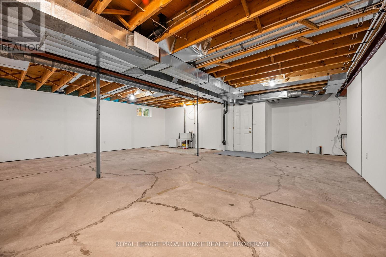 1264 HISTORIC WAY - 30