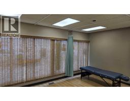 4811 48 Street, Red Deer, AB T4N1S6 Photo 7