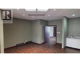 4811 48 Street, Red Deer, AB T4N1S6 Photo 12