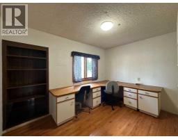 5613 48 Avenue, Ponoka, AB T4J1K2 Photo 11