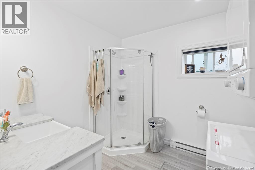 111 Wilmot Road - Image 13