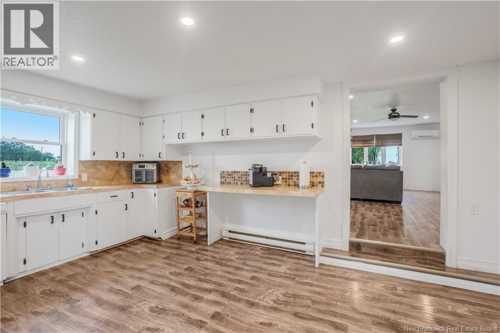 111 Wilmot Road - Image 5