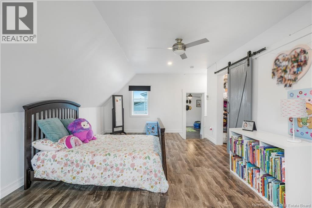 111 Wilmot Road - Image 16