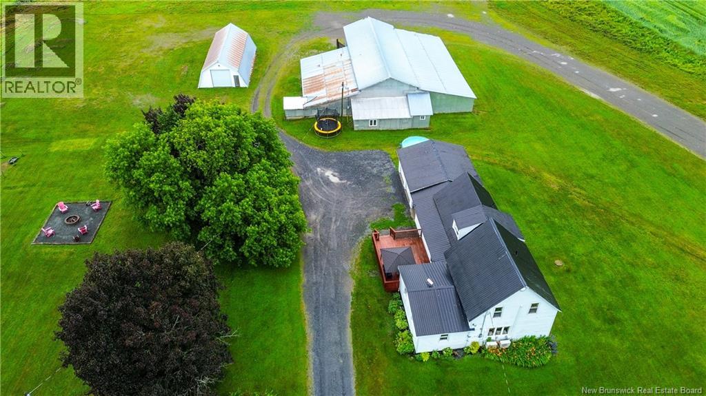111 Wilmot Road - Image 29