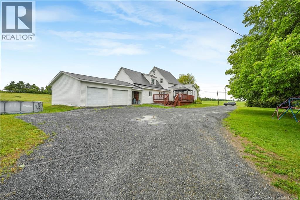 111 Wilmot Road - Image 31