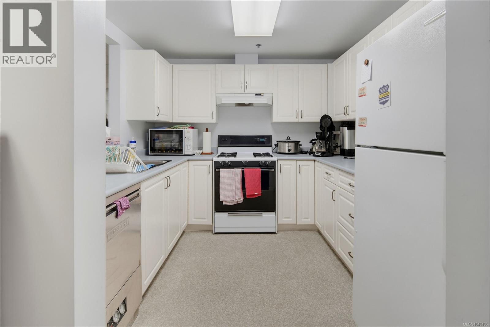#102 1196 Sluggett Rd - Image 22
