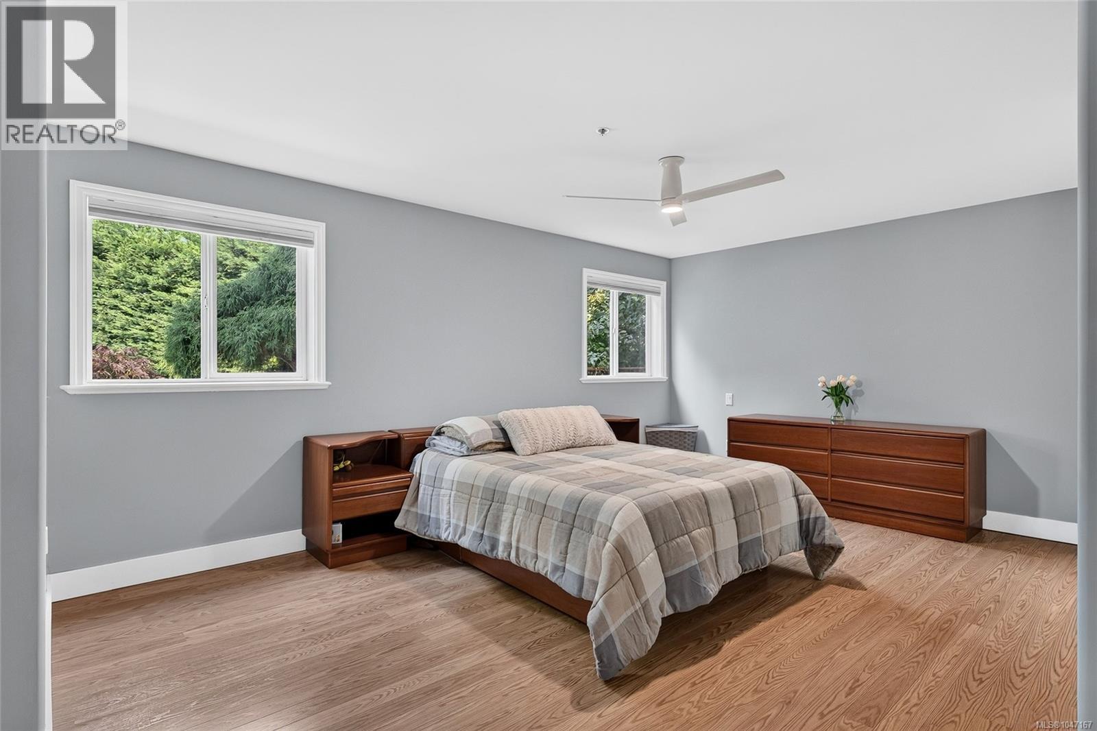 16 Edwards Estates Rd - 33
