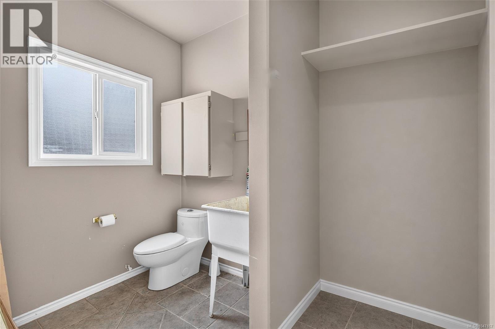 16 Edwards Estates Rd - Image 55