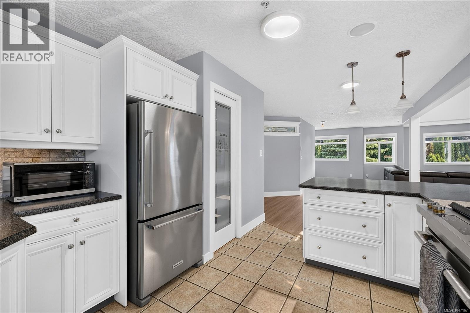 16 Edwards Estates Rd - Image 9