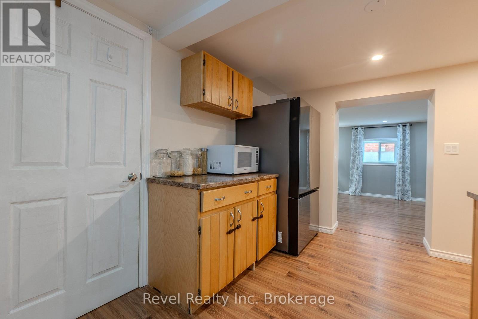 257 LEE AVENUE - Image 30
