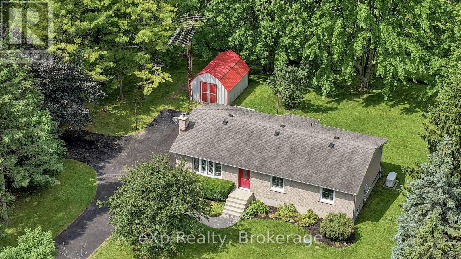 313 Bruce 15 Road, Brockton, Ontario, N0G1J0, Brockton, Ontario — photo 2 of 5