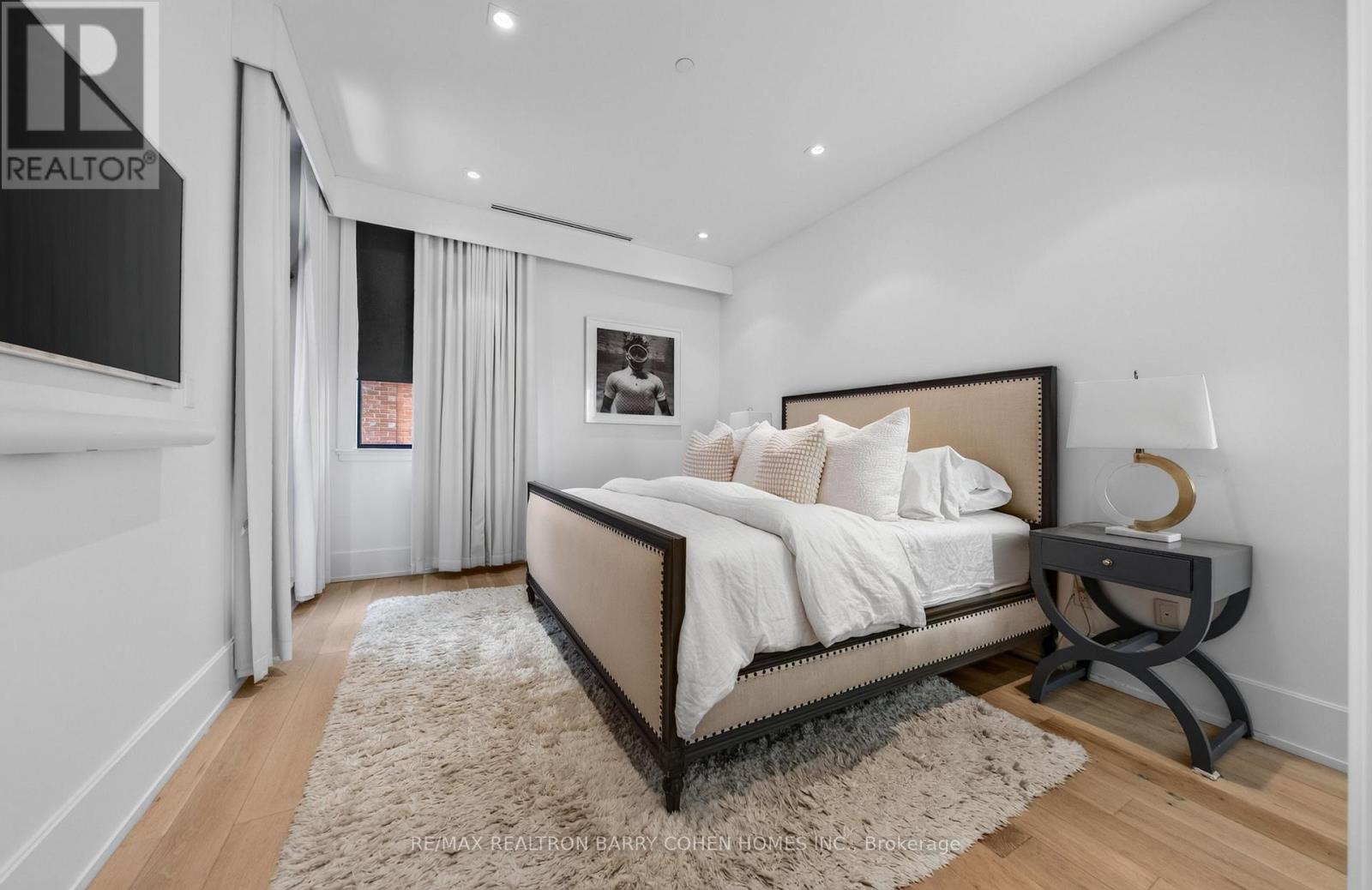 #2A 36 HAZELTON AVENUE - Image 27