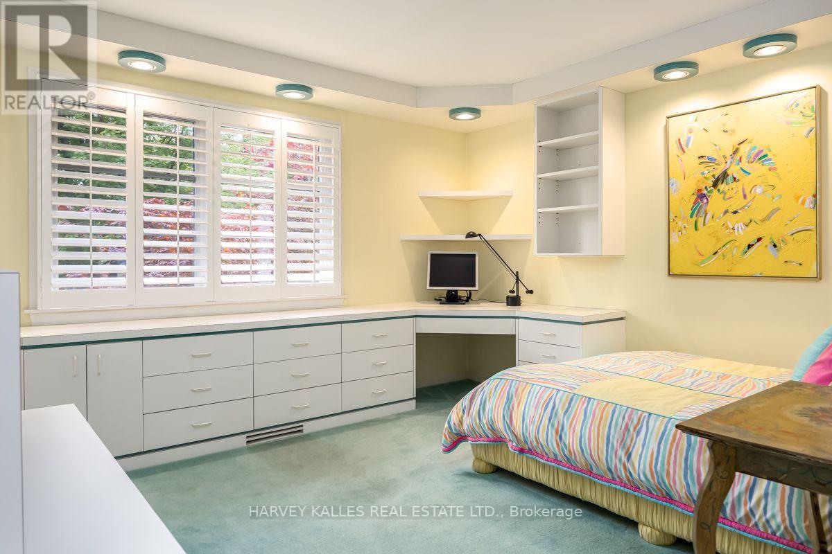 22 BAMBOO GROVE - Image 15