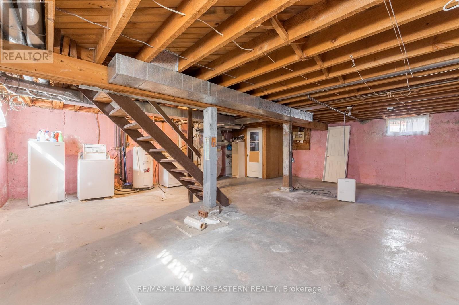 51 EPHGRAVE BOULEVARD - 22