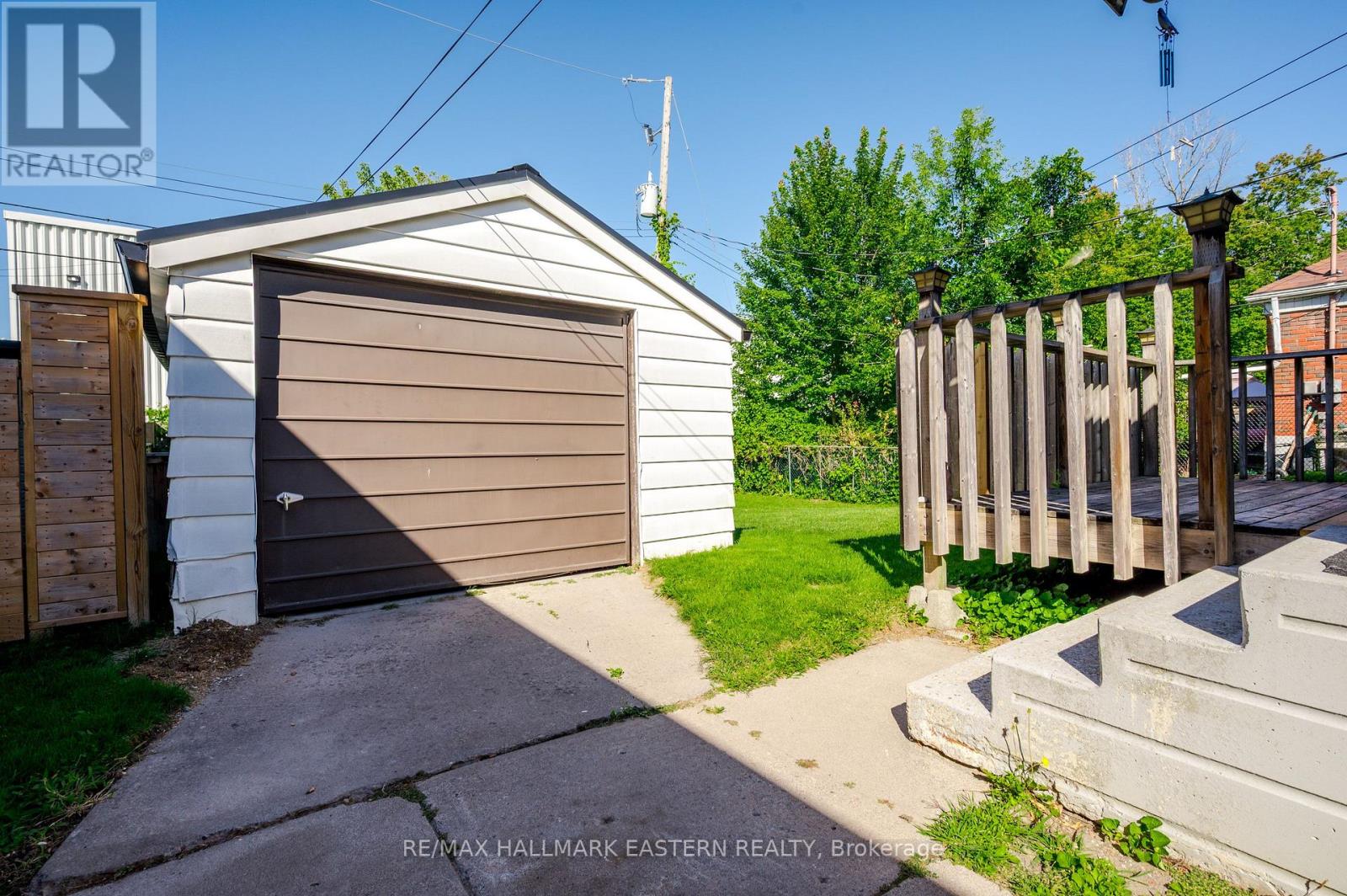51 EPHGRAVE BOULEVARD - Image 24