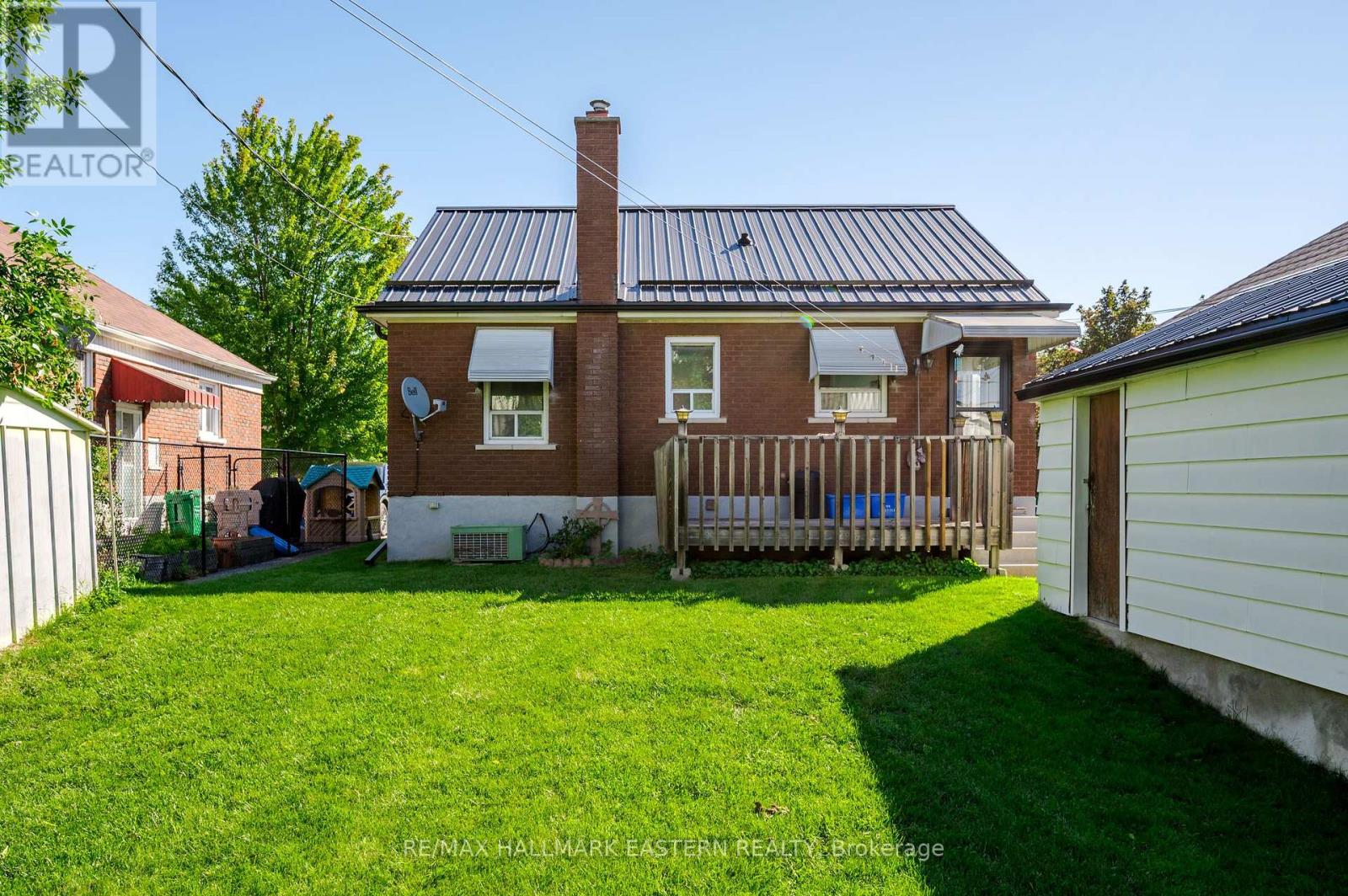 51 EPHGRAVE BOULEVARD - Image 29