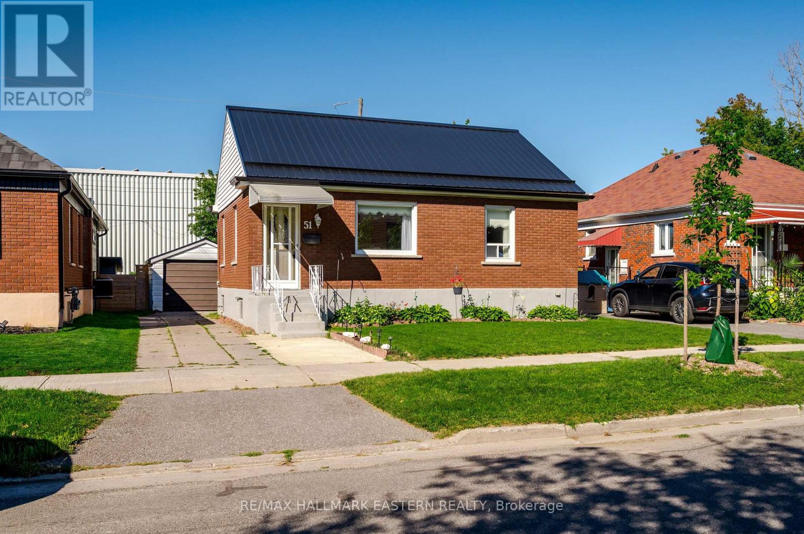 51 EPHGRAVE BOULEVARD - 31