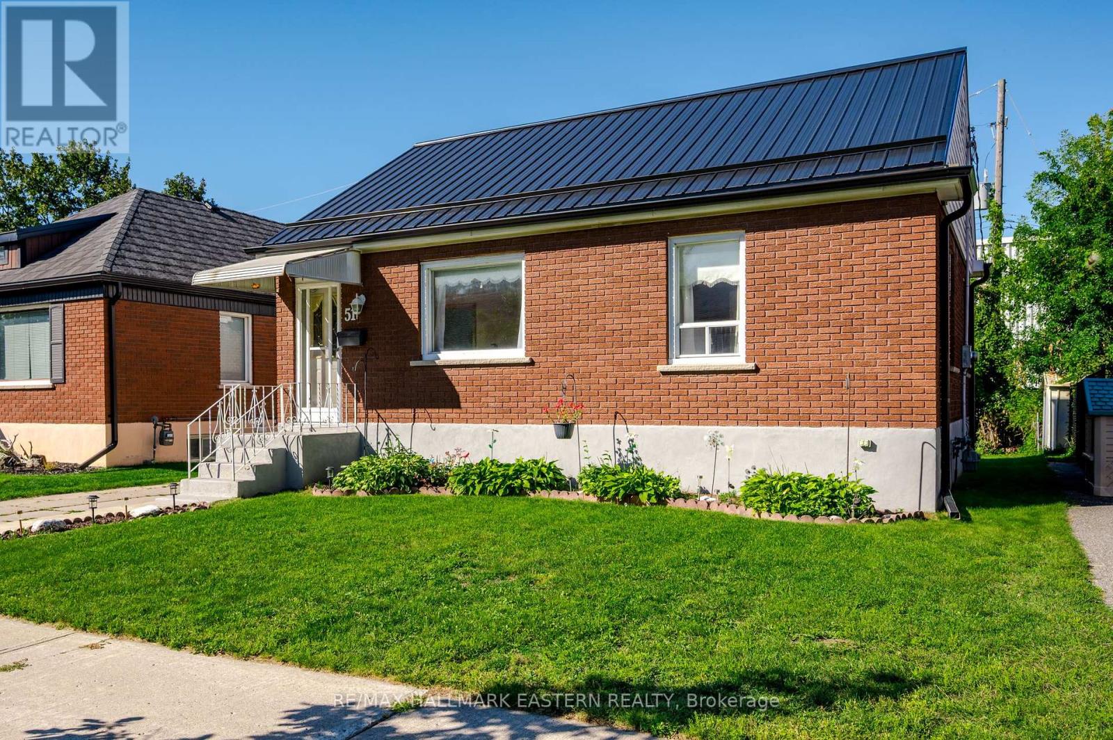 51 EPHGRAVE BOULEVARD - Image 33