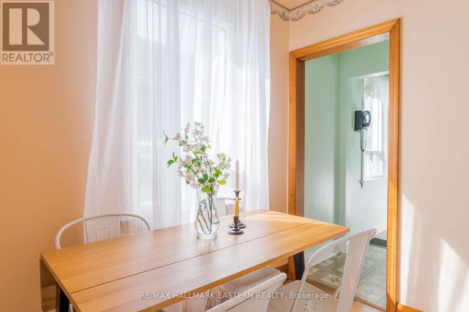 51 EPHGRAVE BOULEVARD - 9
