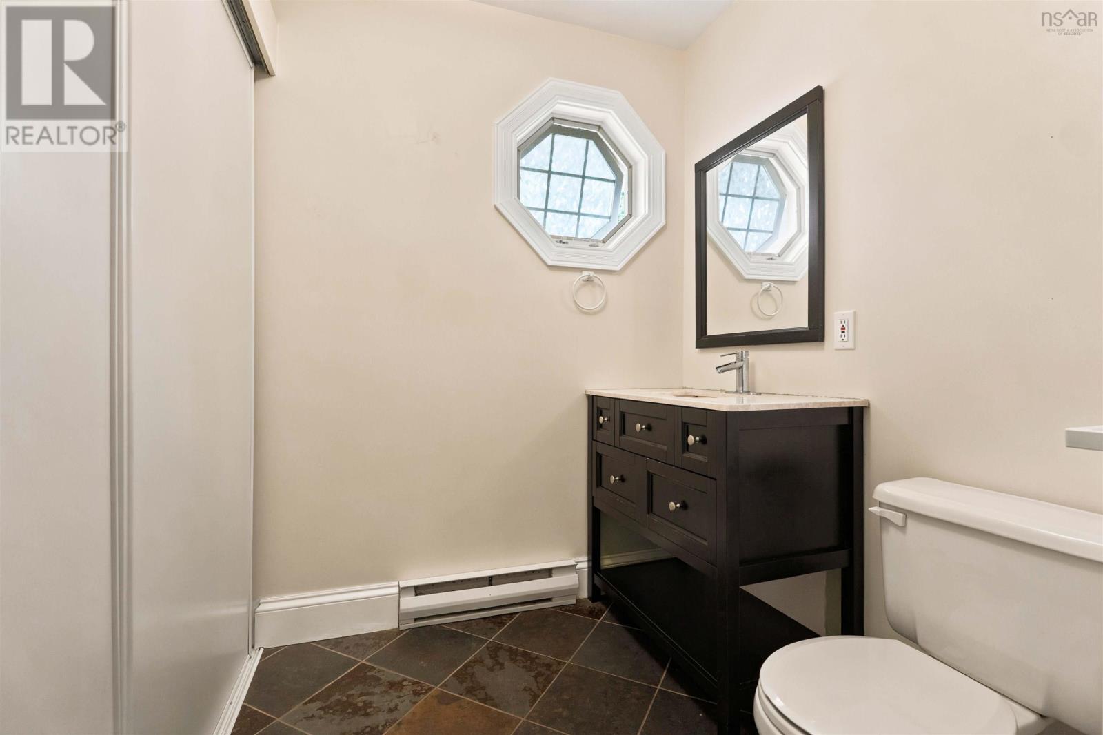 Property 16 of 44 of 20 Dalhousie Avenue