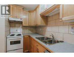 2, 222 Mayor Magrath Drive N - photo 2