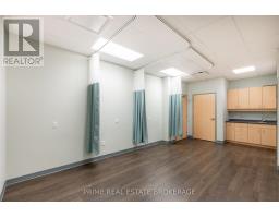 Main Floor - 268 Main Street, Lucan Biddulph, ON N0M2J0 Photo 7