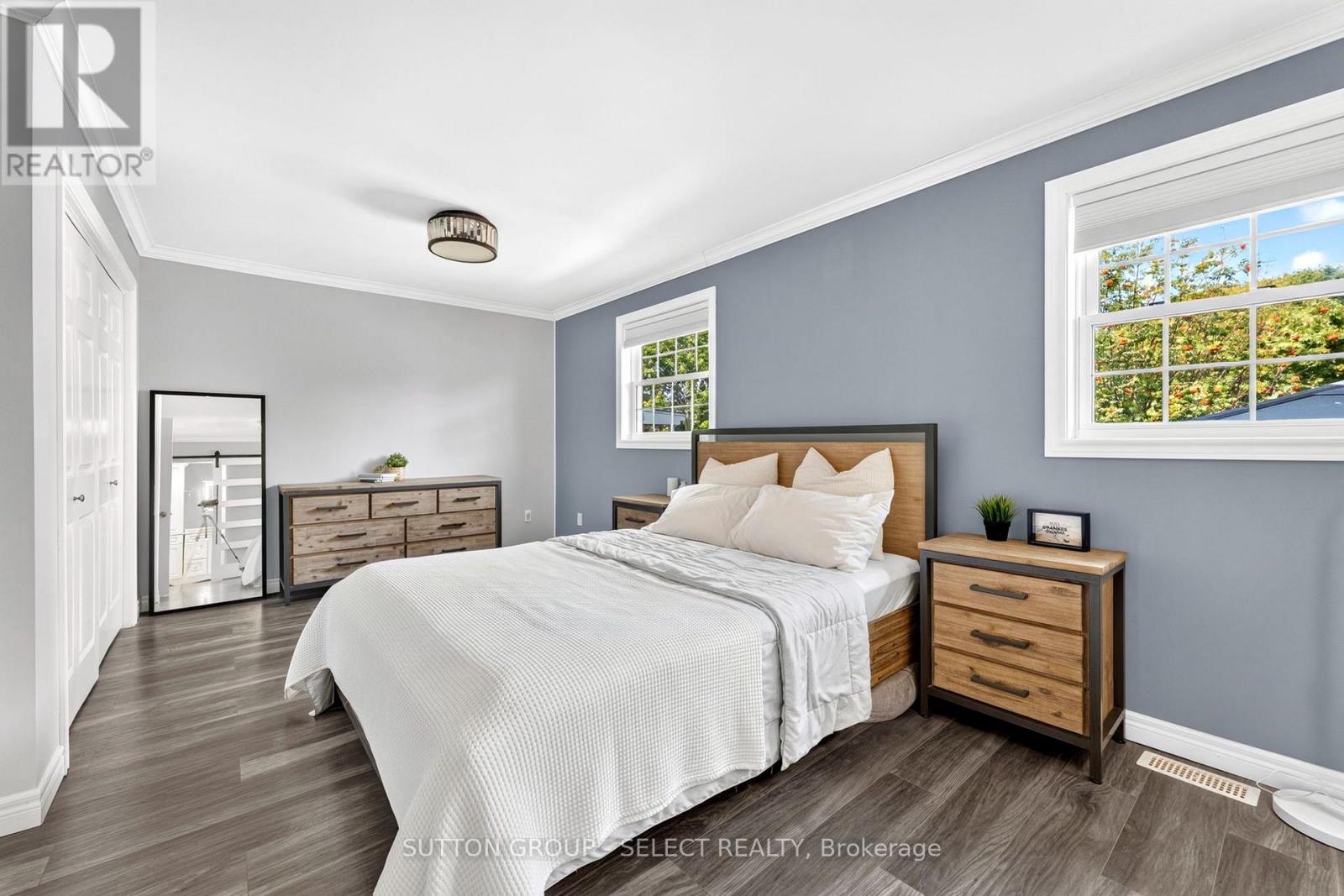 54 BALVINA DRIVE W - Image 19
