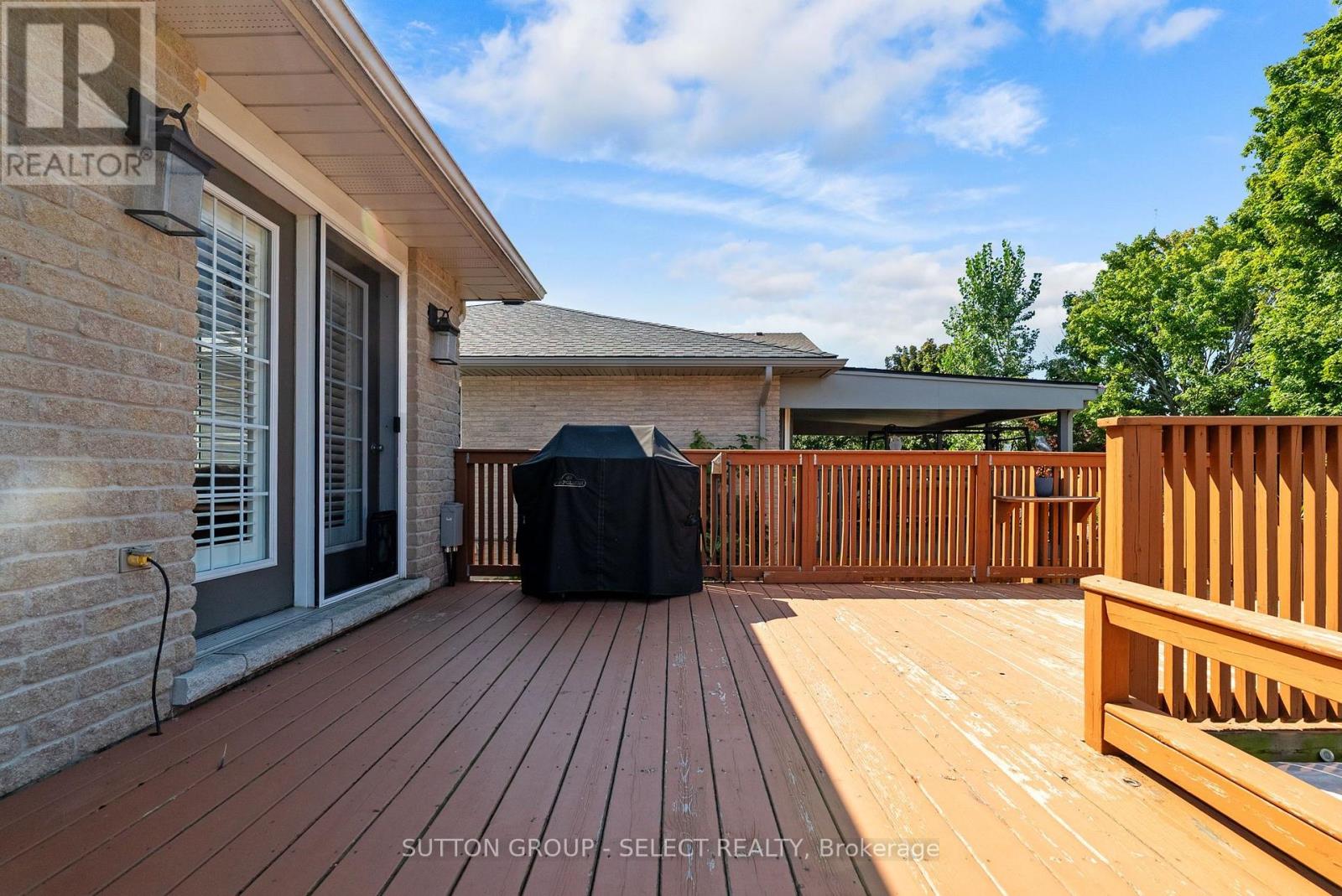 54 BALVINA DRIVE W - Image 36
