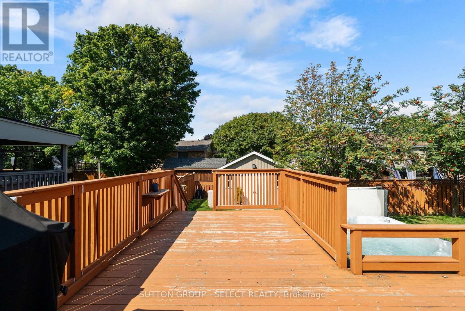 54 BALVINA DRIVE W - Image 37