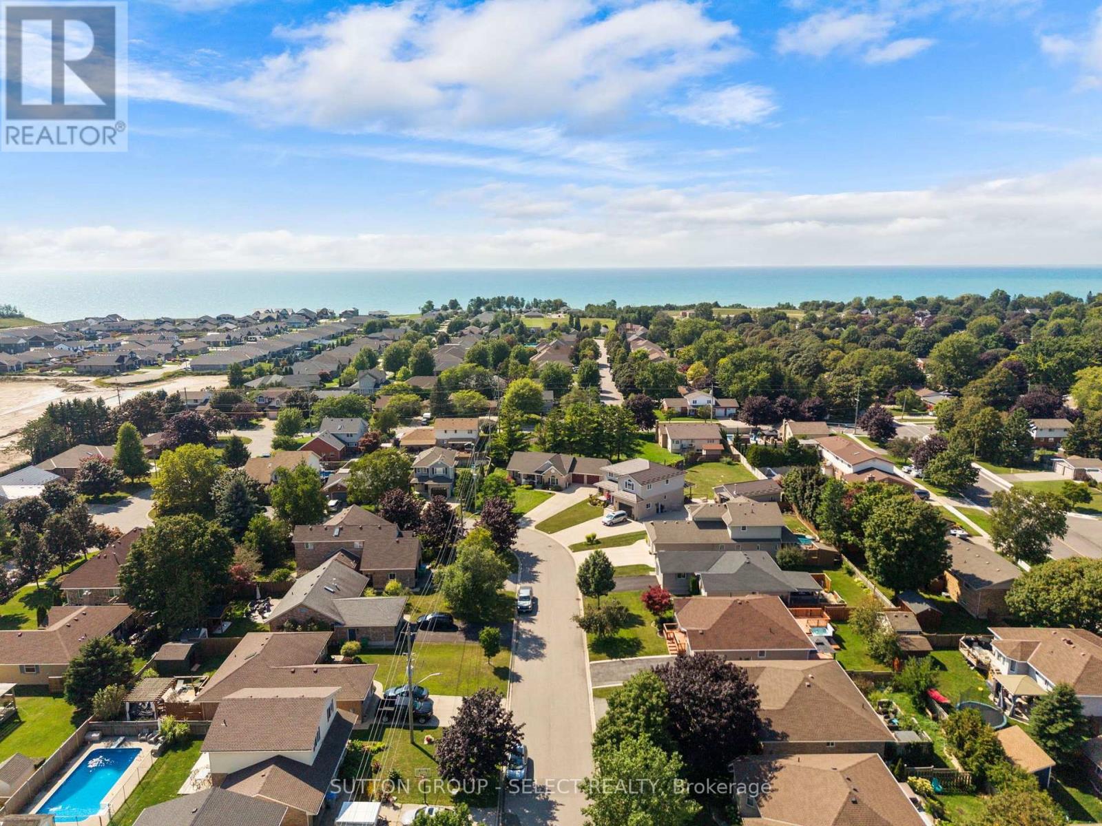 54 BALVINA DRIVE W - Image 46