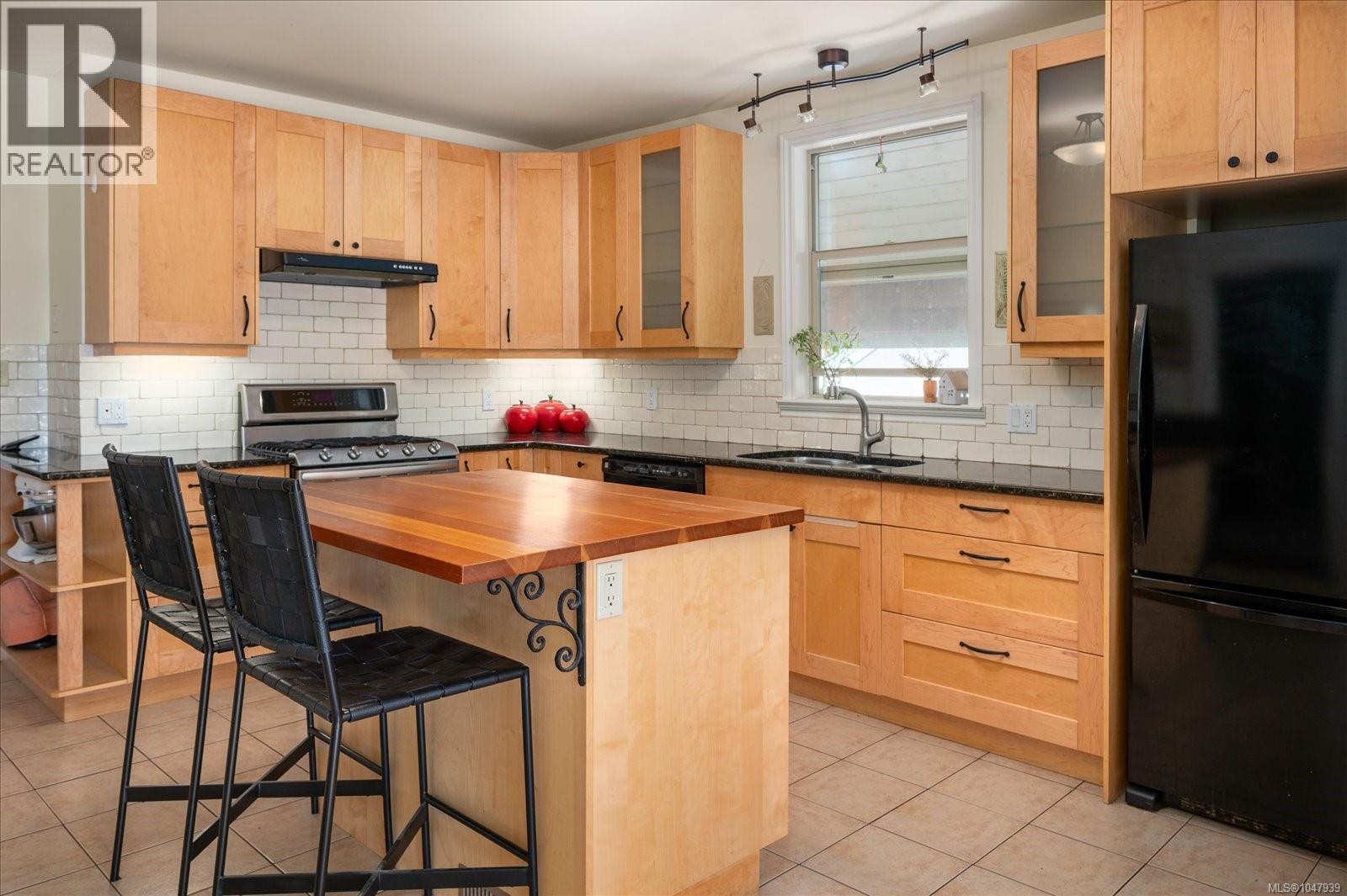 66 Kennedy St - Image 10
