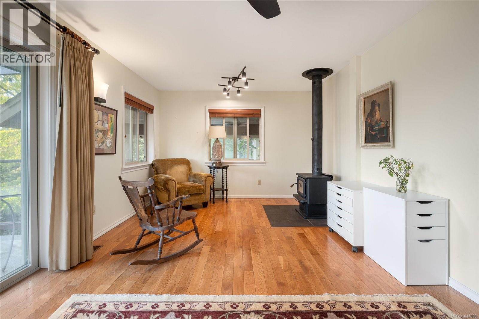 66 Kennedy St - Image 17