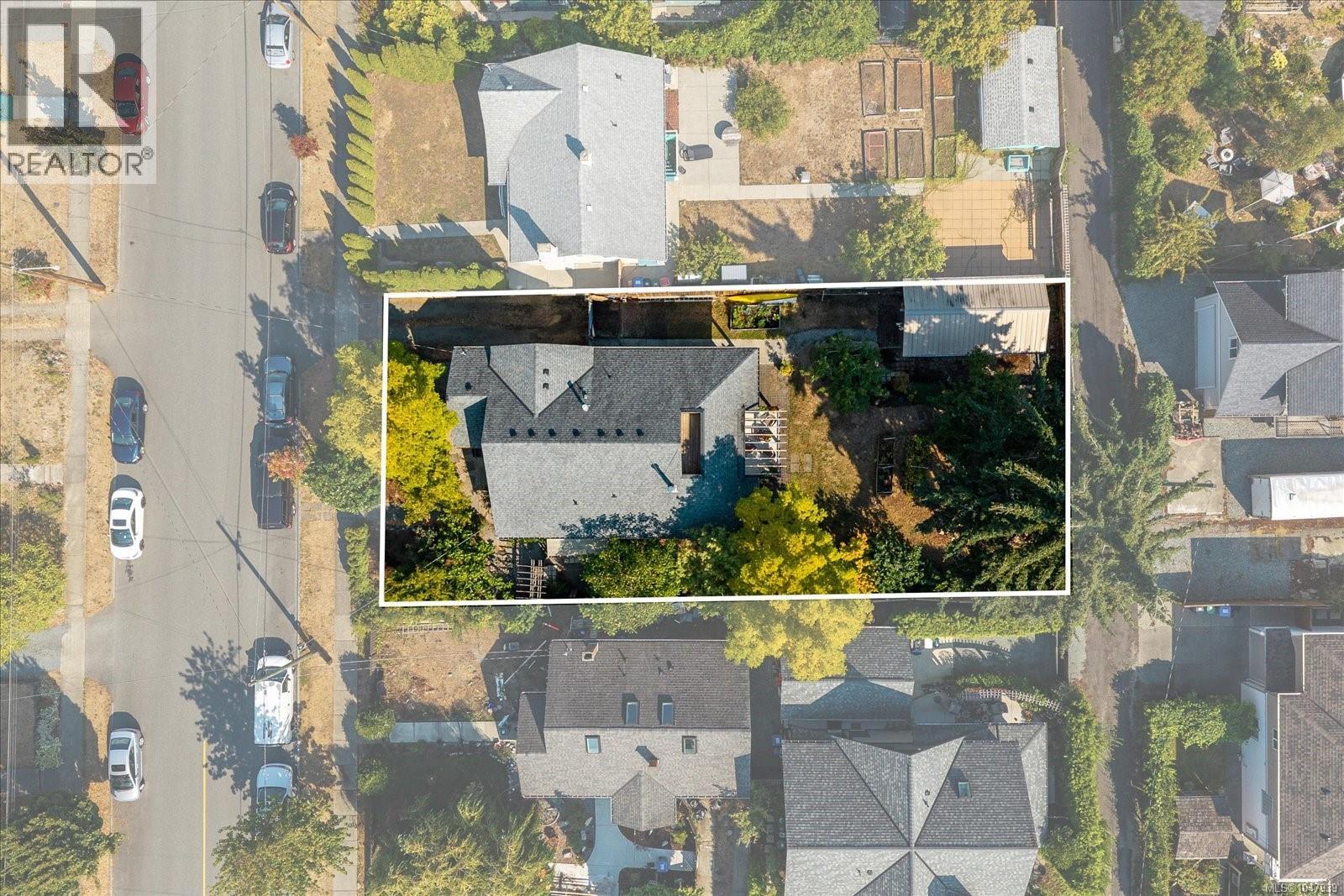 66 Kennedy St - 3