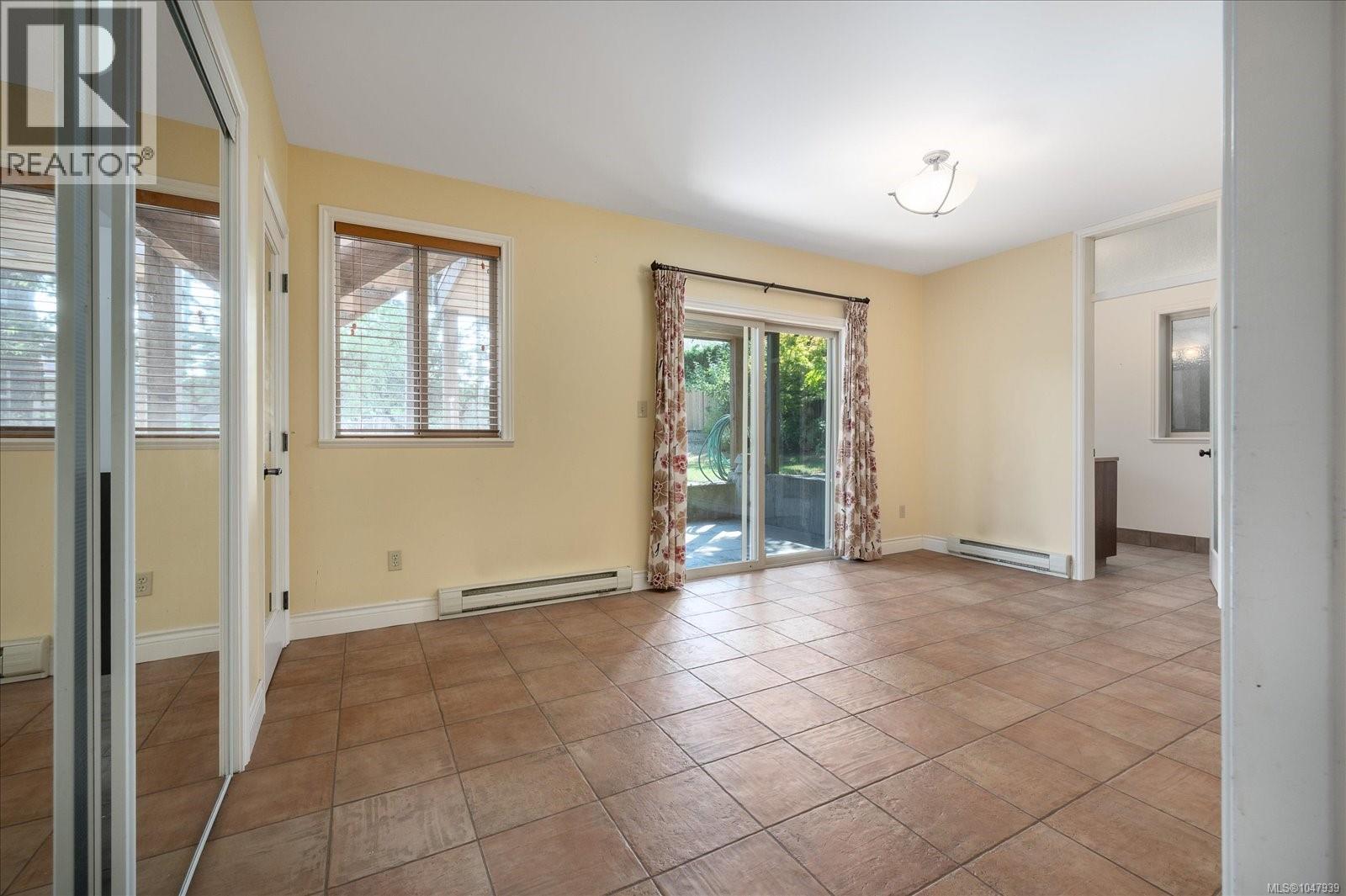 66 Kennedy St - Image 30