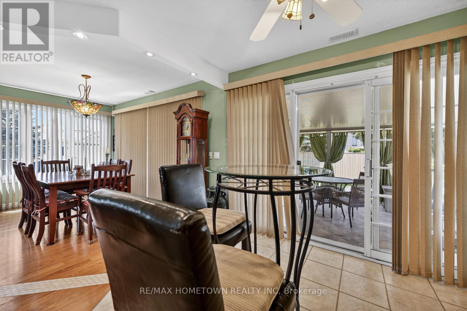 24 REGENCY PLACE - Image 20