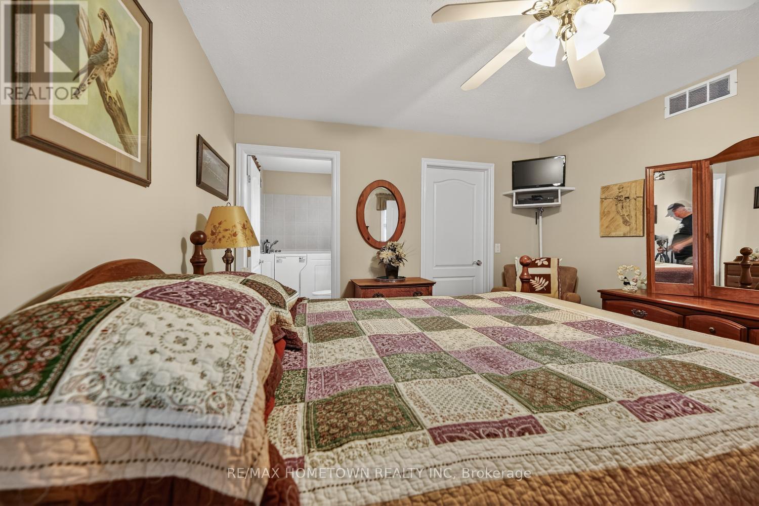 24 REGENCY PLACE - Image 23