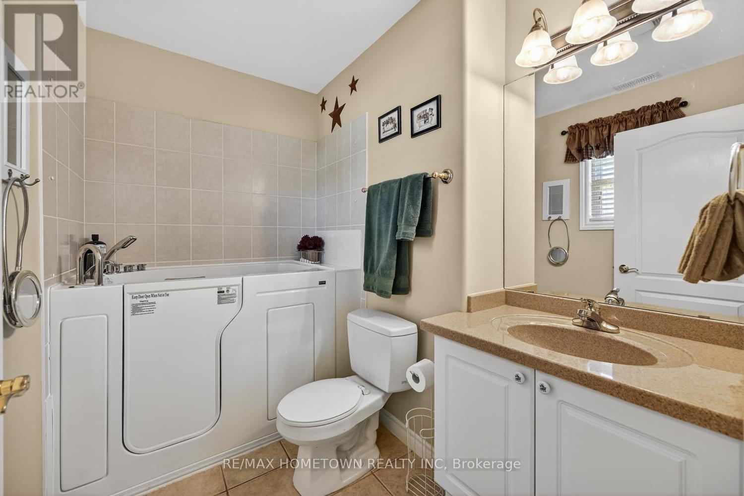 24 REGENCY PLACE - Image 24