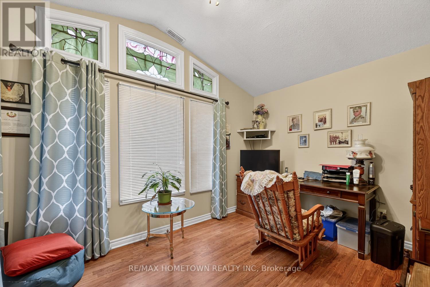 24 REGENCY PLACE - Image 26