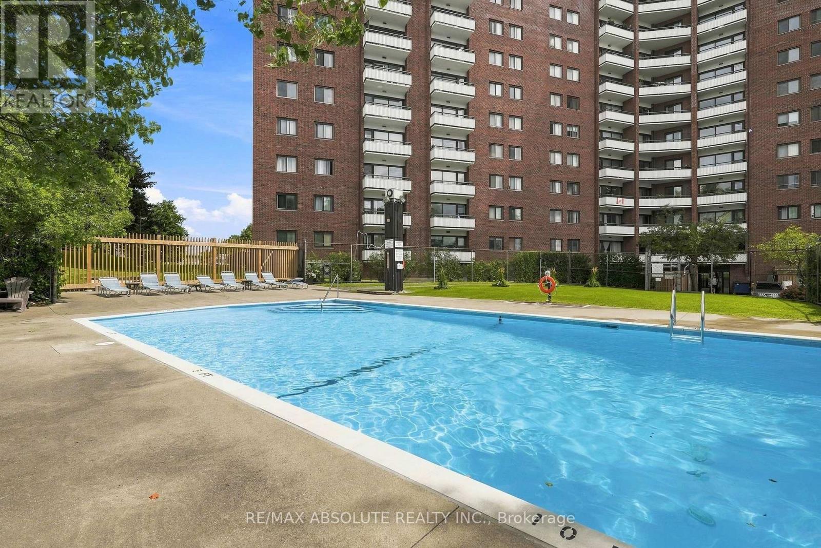 20 CHESTERTON DRIVE - Image 26