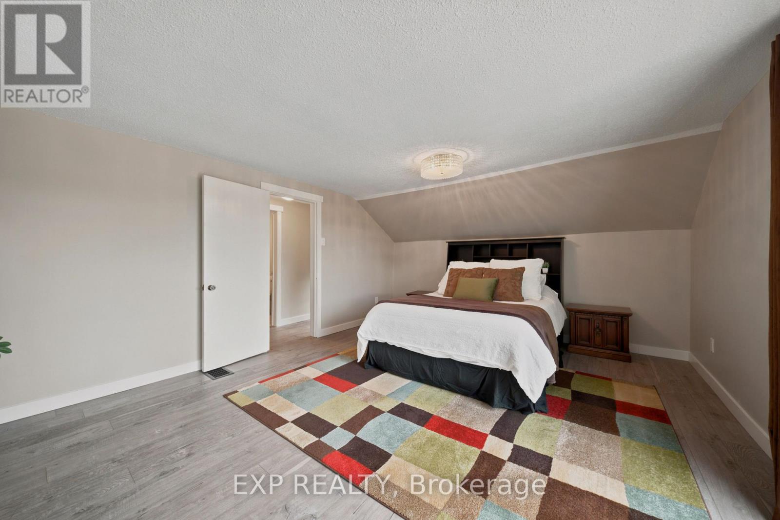 3460 ST JOSEPH BOULEVARD - Image 18