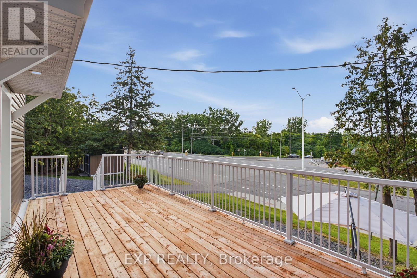 3460 ST JOSEPH BOULEVARD - Image 38