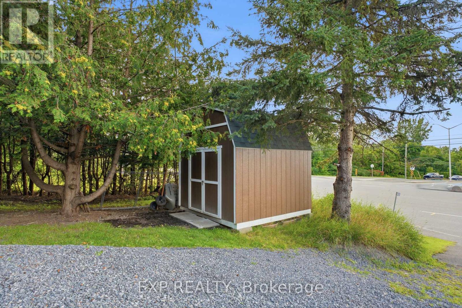 3460 ST JOSEPH BOULEVARD - Image 39