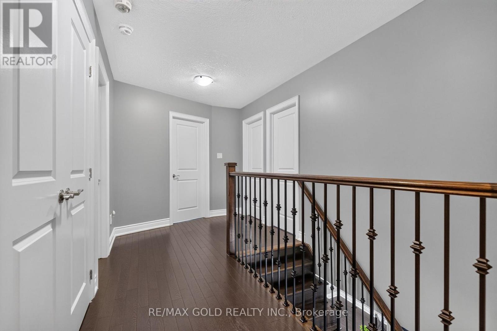 11 JONES STREET - Image 24